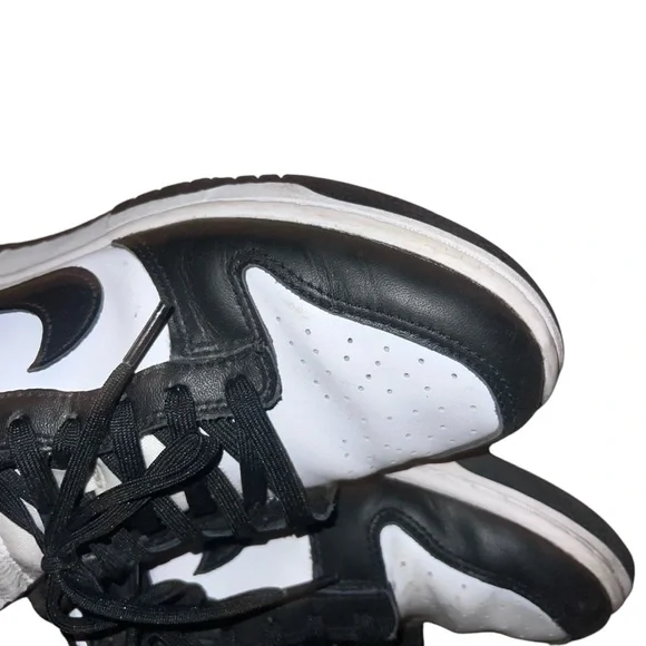 Nike Dunk Low – Black & White Men’s Sneakers Size 8.5 - Picture 15 of 17